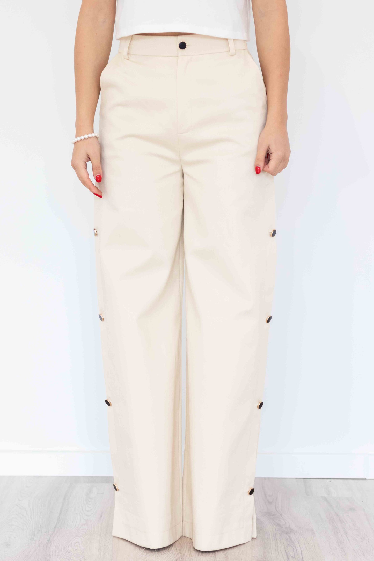 The Dualité Beige Pants